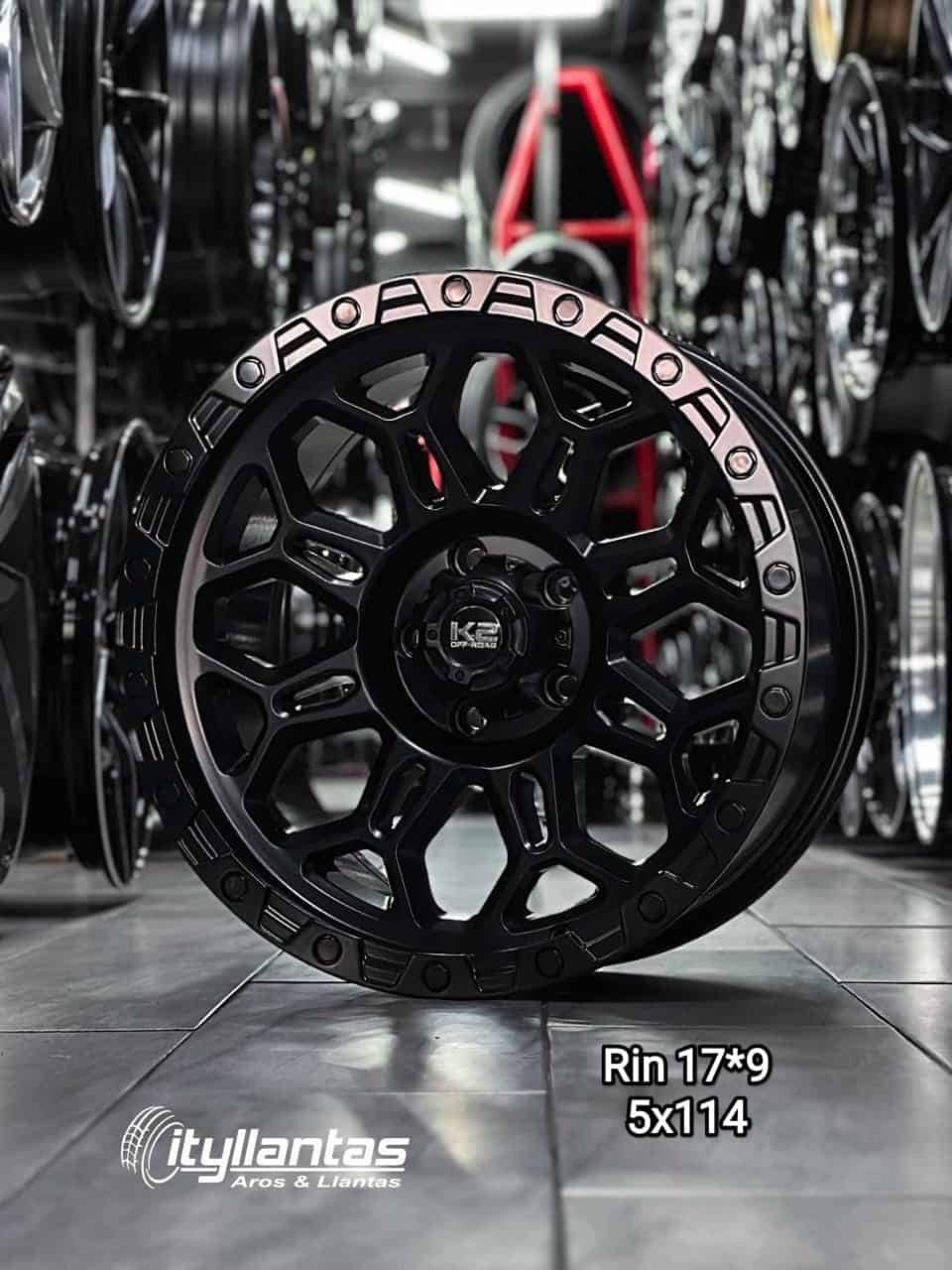 Aro METHOD R17 - 9" (5x114)