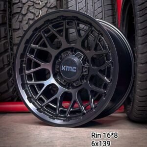 Aro KMC R16 - 8" (6x139)
