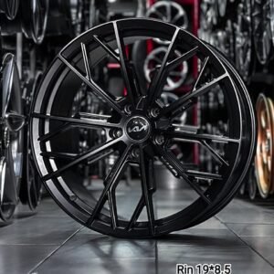 Aro NISOSHI R19 - 8.5" (5x114)