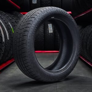 Llanta Radar 235/50/R19 DMAX / UHP