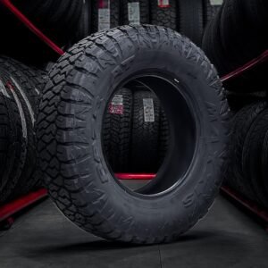 Llanta Maxxis 265/70/R17 RAZR AT-811