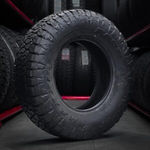 Llanta Maxxis 245/70/R16 RAZR-AT-811
