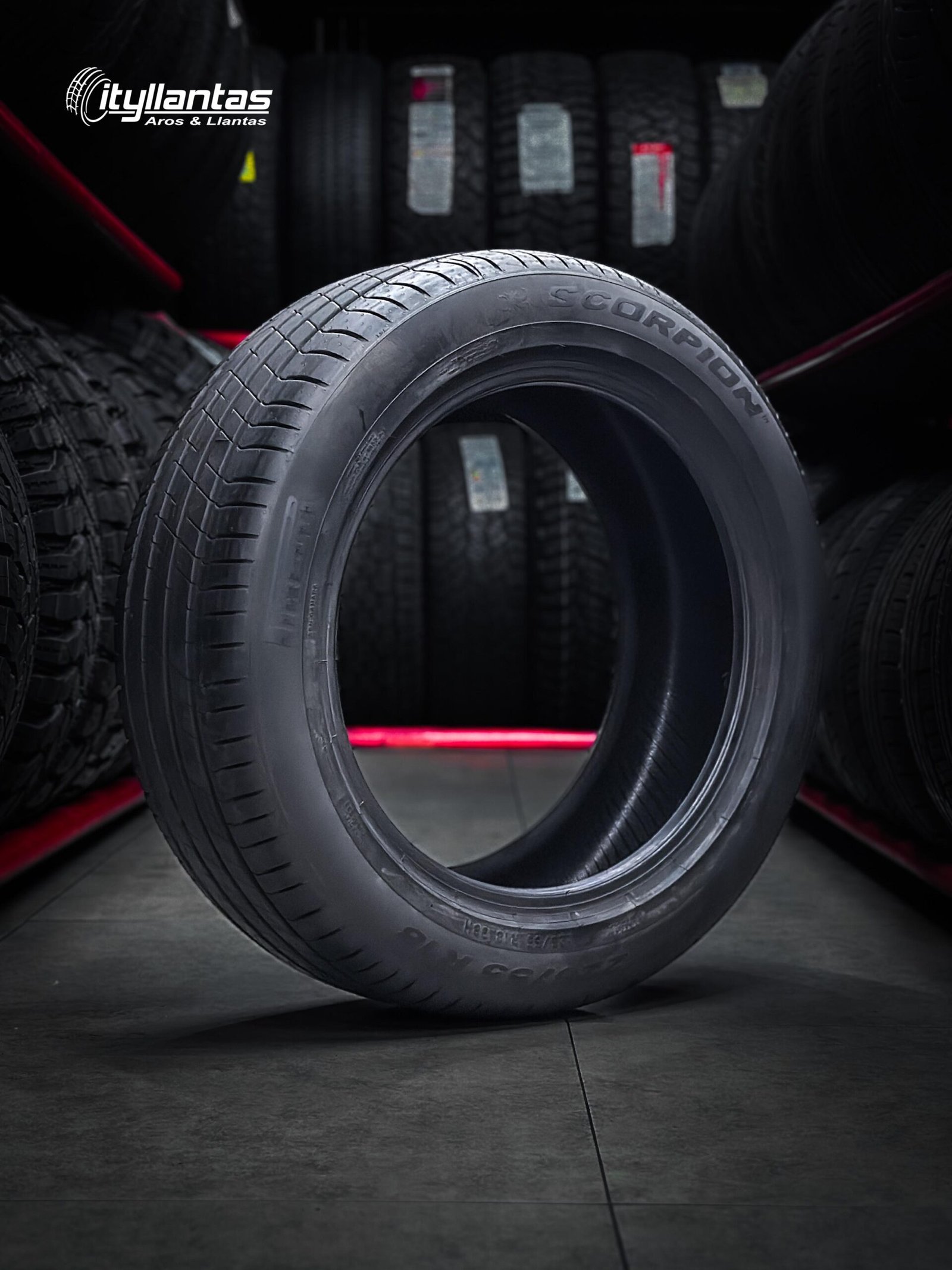 Llanta Pirelli 225/55/R18 SCORPION