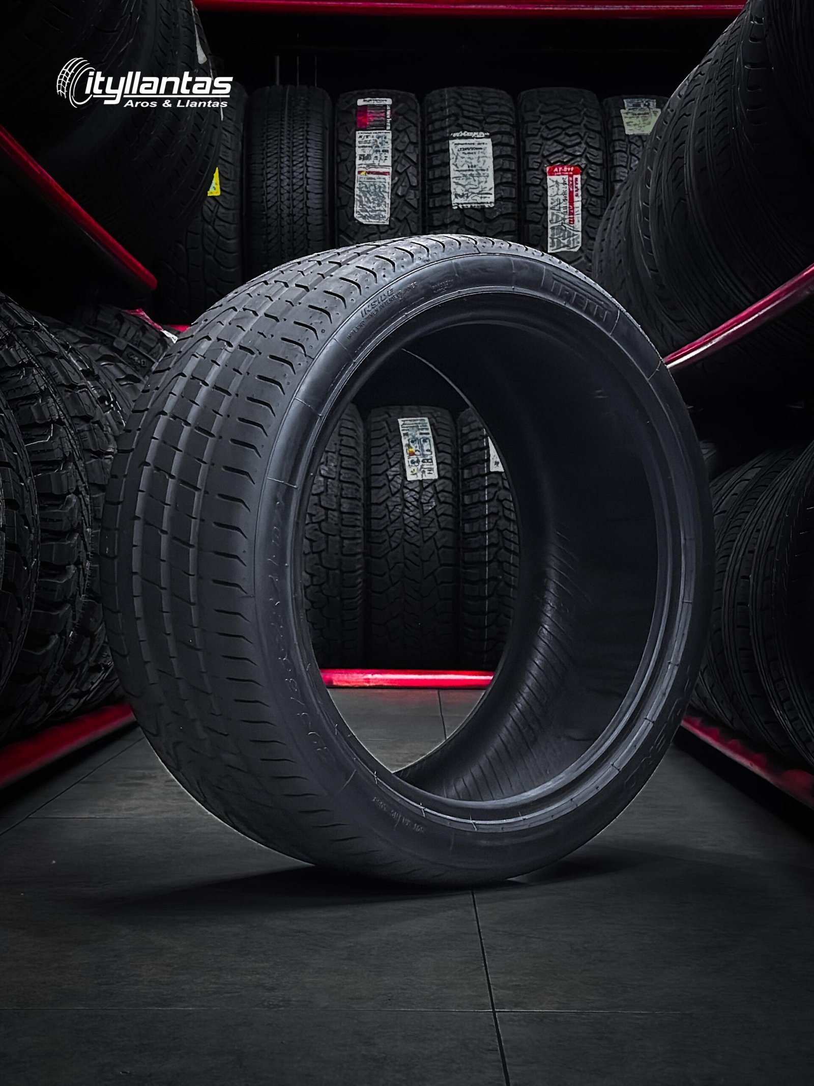 Llanta Pirelli 295/35/R21 P ZERO (UHP)
